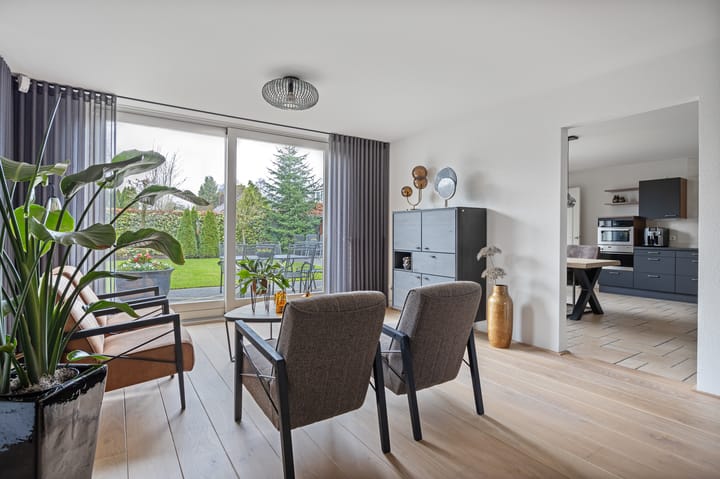 Foto 17 van Smoutstraat 4