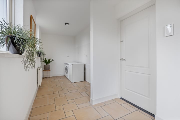 Foto 23 van Smoutstraat 4