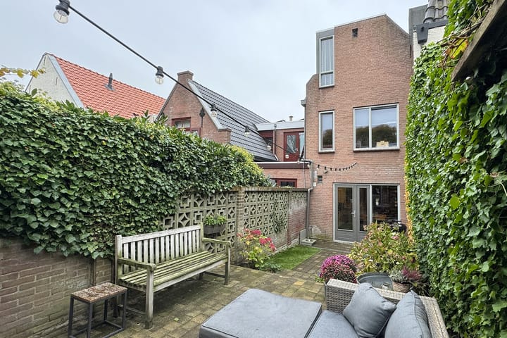 Foto 46 van Kerkring 13