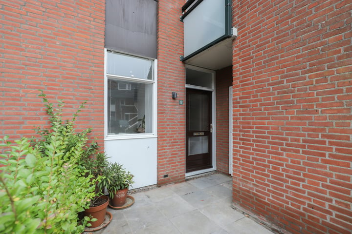 Bekijk foto 33 van Zwaluwstraat 17