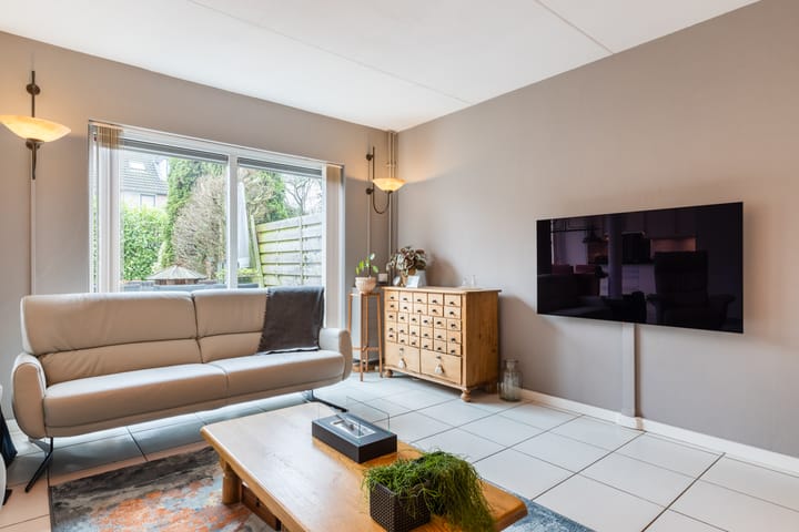 Photo 8 of Andries van Altenalaan 54