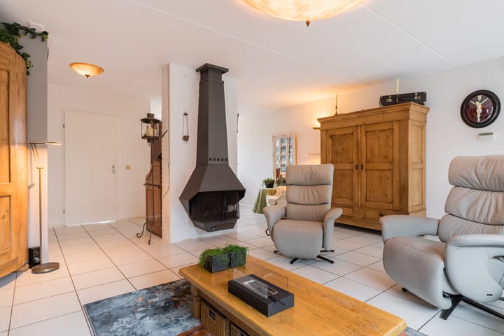 Photo 9 of Andries van Altenalaan 54