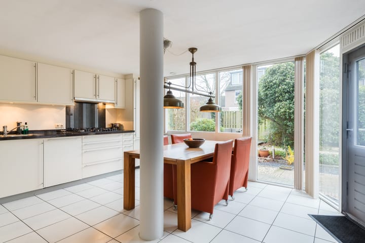 Photo 14 of Andries van Altenalaan 54