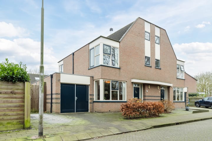 Foto 5 van Andries van Altenalaan 54