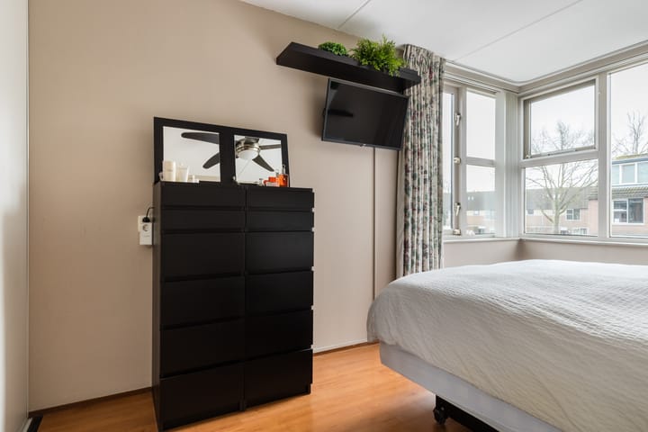 Photo 19 of Andries van Altenalaan 54