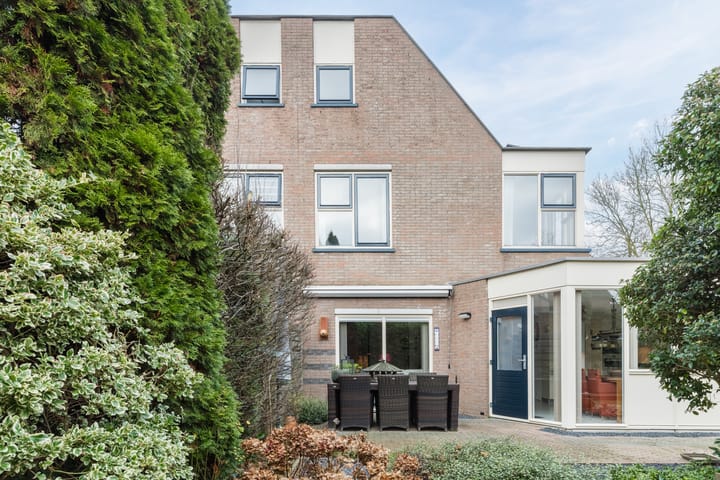 Photo 33 of Andries van Altenalaan 54