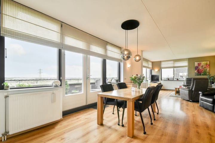 Foto 6 van Máximalaan 102