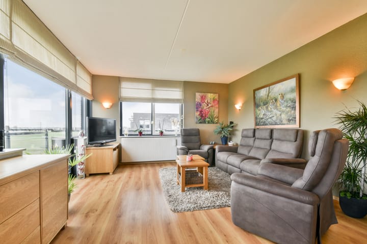 Foto 7 van Máximalaan 102