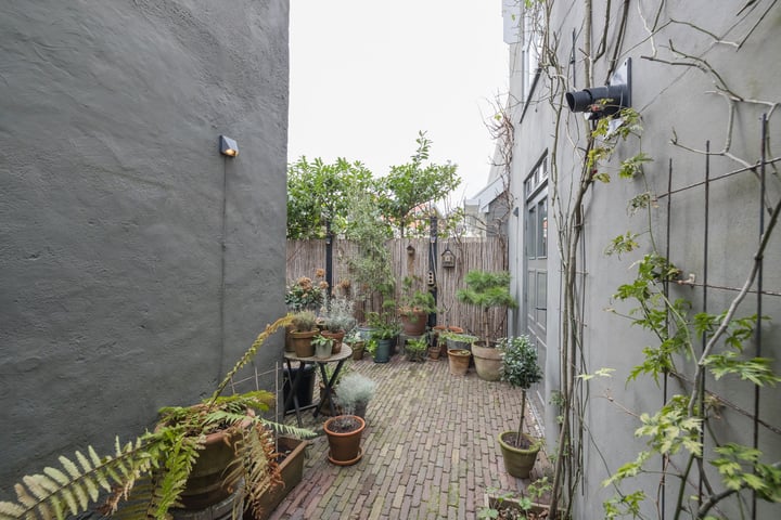 Bekijk foto 23 van Bronckhorststraat 17