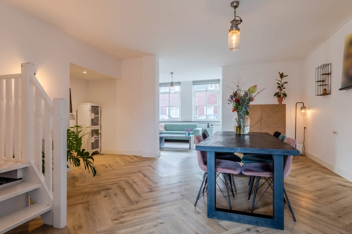 Foto 11 van Hasseltstraat 226