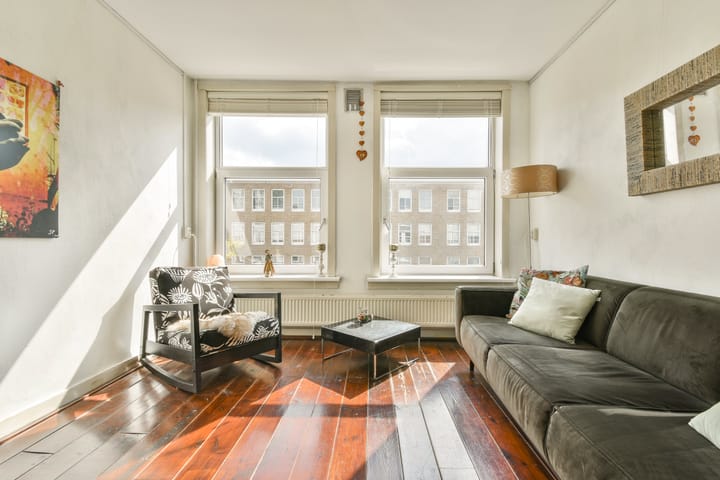 Photo 3 of Nieuwpoortstraat 108-2