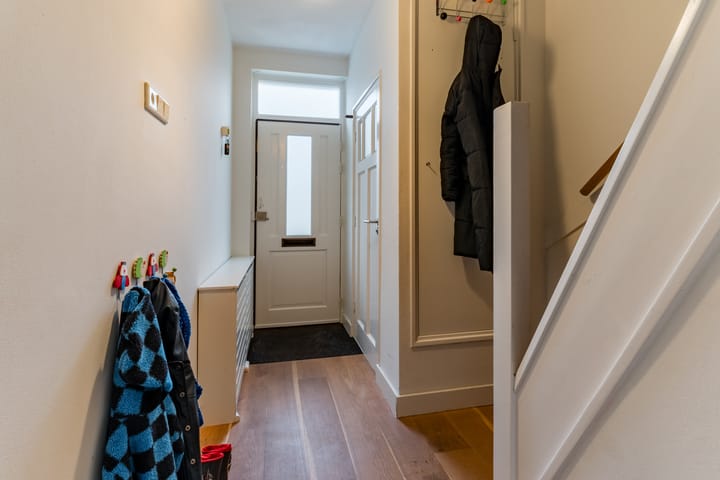 Foto 15 van Plataanhof 36