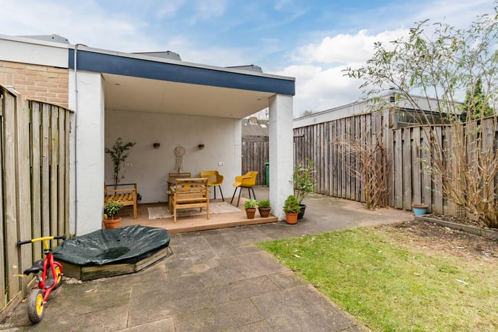 Foto 28 van Plataanhof 36