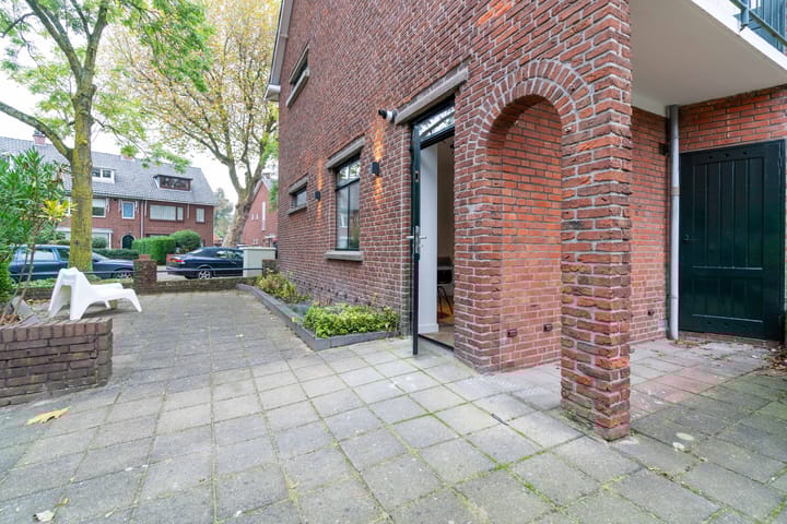 Foto 9 van Koningin Julianaplein 9