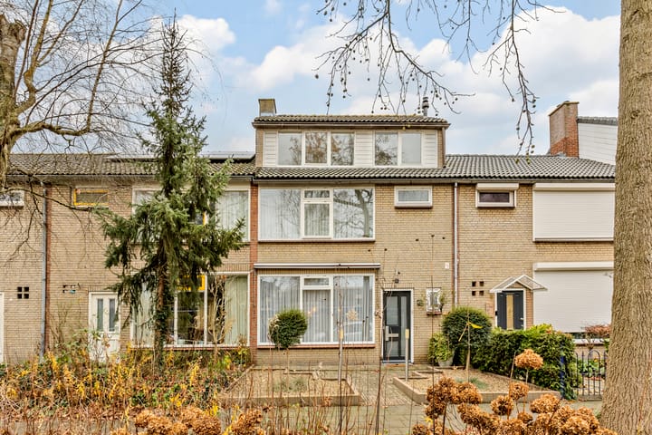 Foto 1 van Planetenstraat 10