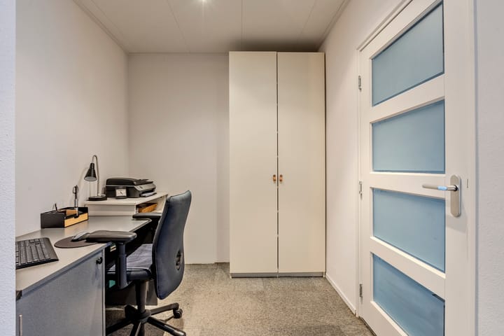 Foto 7 van Planetenstraat 10