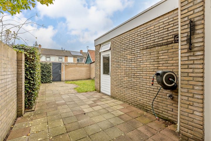 Foto 21 van Planetenstraat 10