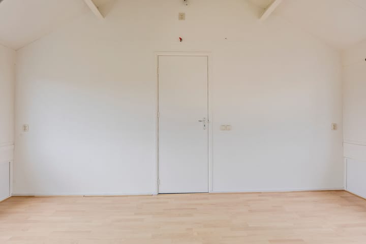 Foto 44 van Planetenstraat 10