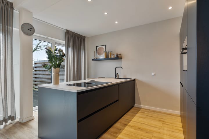 Foto 12 van Aurora 4