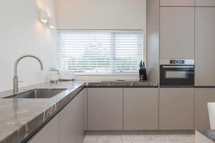 Foto 6 van Erasmusweg 1