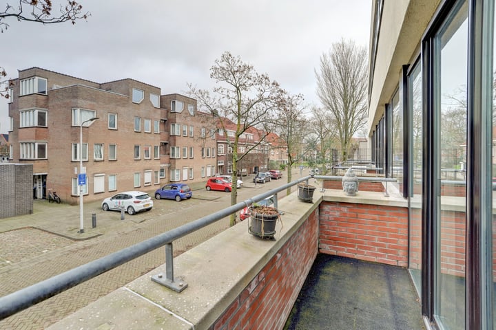 View photo 15 of Molenbochtplein 24-B