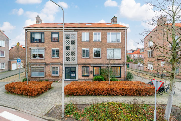 Bekijk foto 38 van Arent Krijtsstraat 43