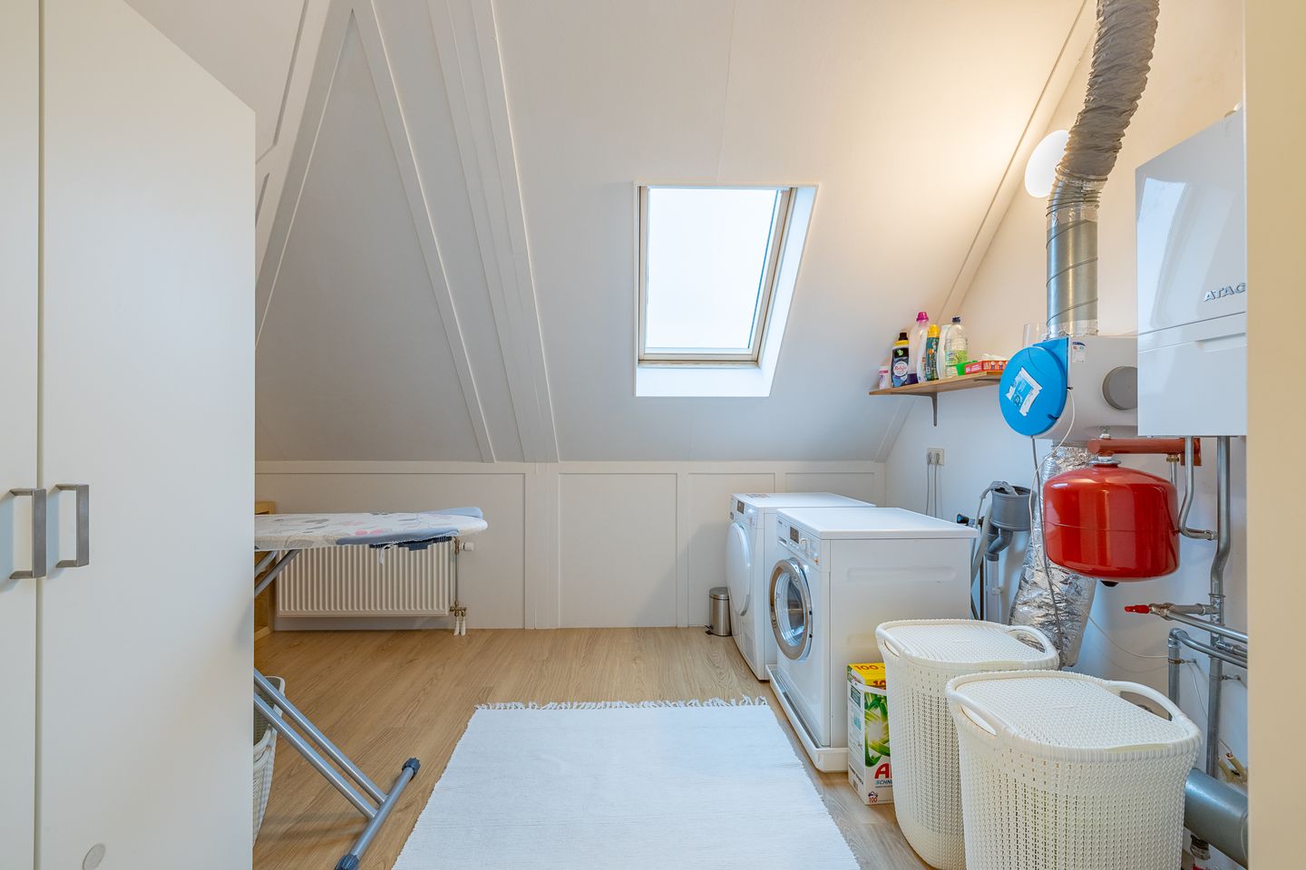 Photo 44 of Elmore Jamesstraat 10