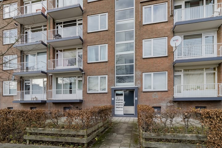 Photo 2 of G.A. Brederolaan 81-C