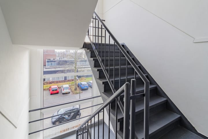 Photo 4 of G.A. Brederolaan 81-C