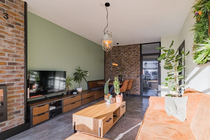 Photo 9 of G.A. Brederolaan 81-C