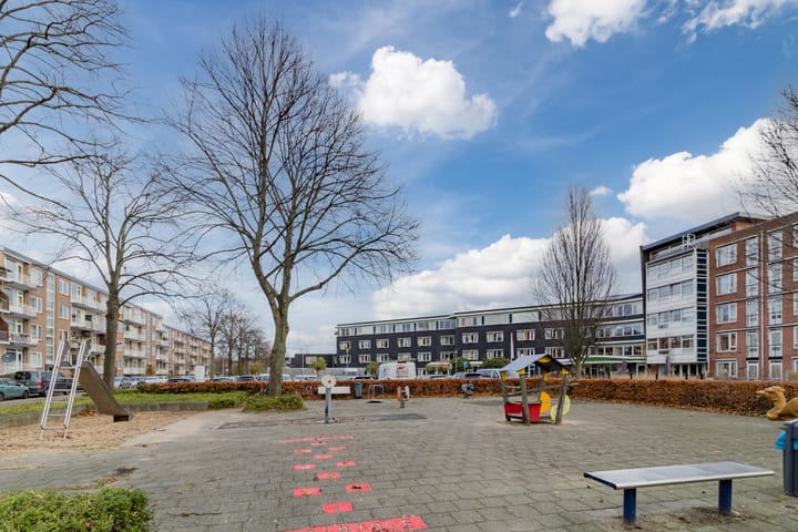 Photo 33 of G.A. Brederolaan 81-C