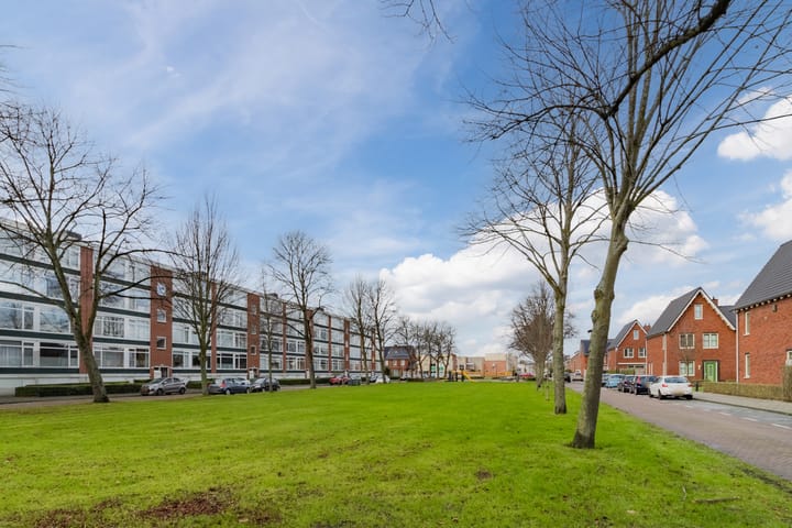 Photo 34 of G.A. Brederolaan 81-C