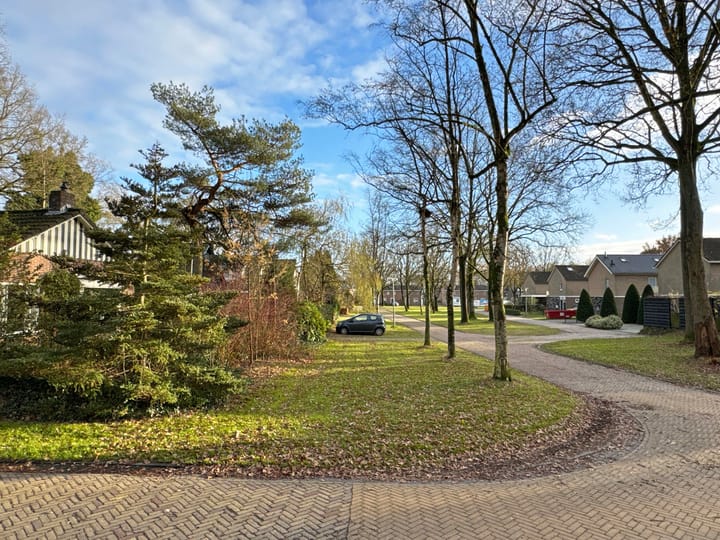 Foto 11 van Paasbergstraat 1