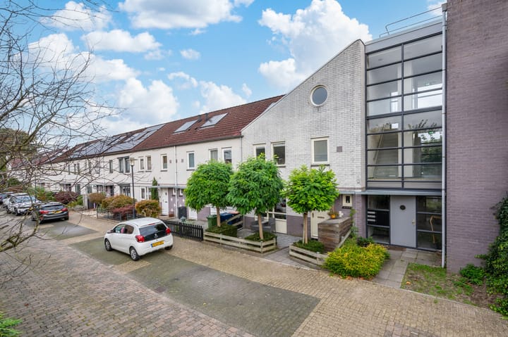 Foto 2 van Schuylenhof 81