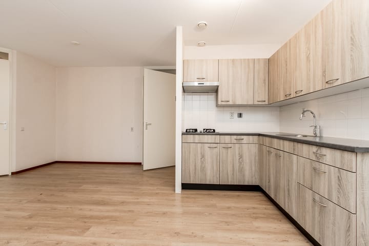 Foto 14 van Irenestraat 7