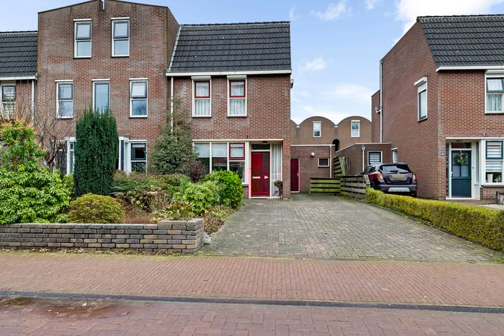 Foto 2 van Burg van der Lelysingel 20