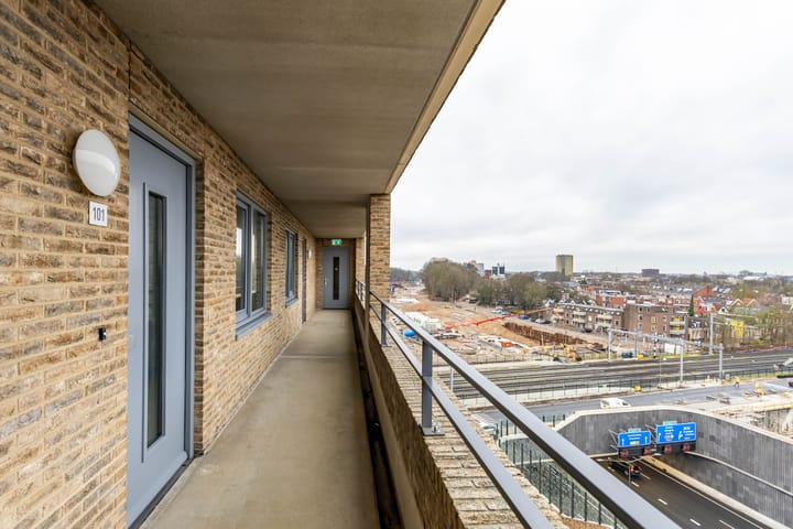 Foto 9 van Verlengde Meeuwerderweg 101