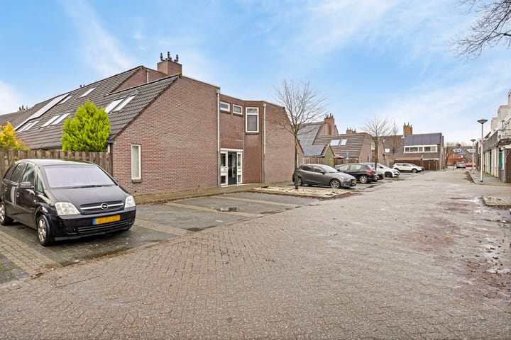 Foto 2 van Hooischelf 5