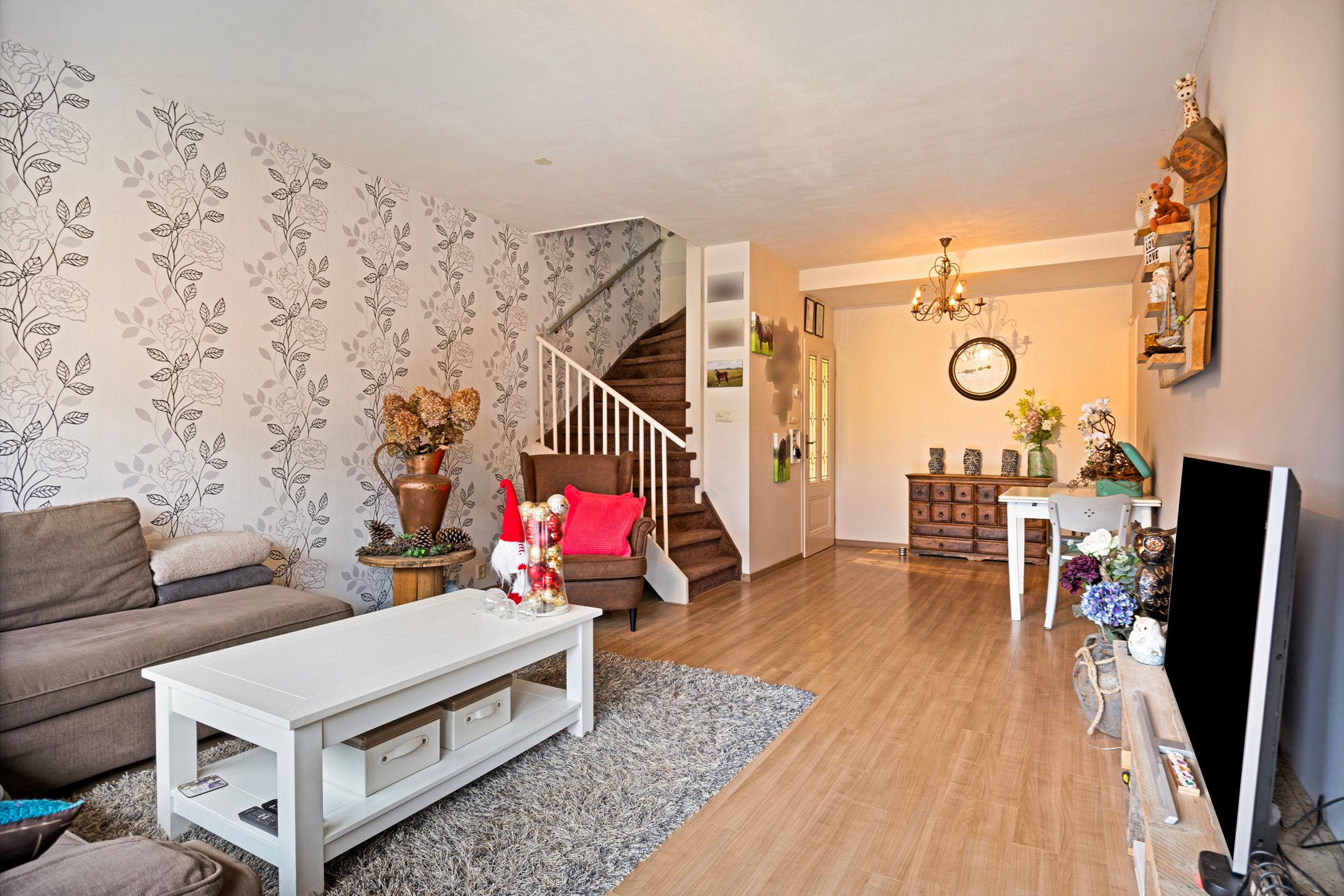 Photo 12 of Hooischelf 5