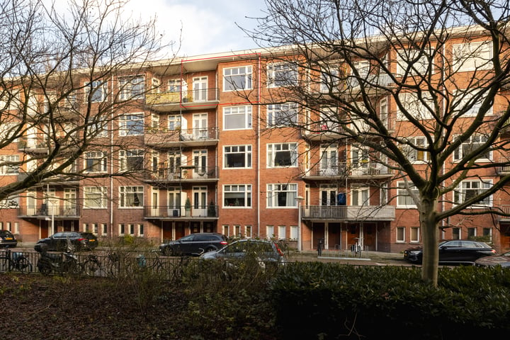 View photo of Lucellestraat 26 3