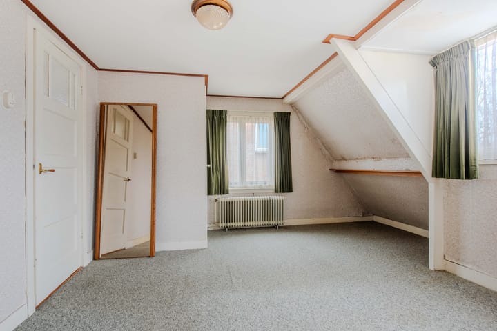 Foto 15 van Burenweg 7