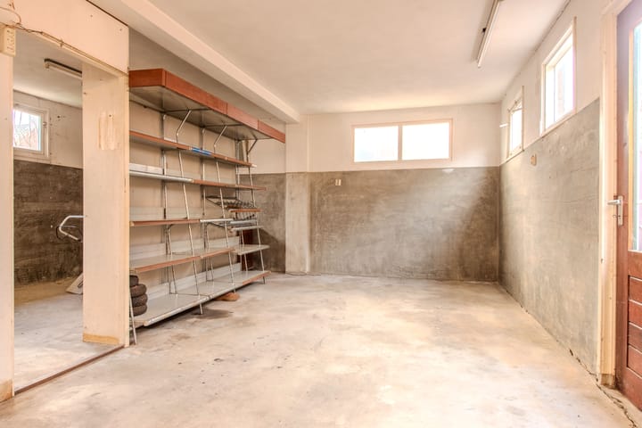 Foto 25 van Burenweg 7