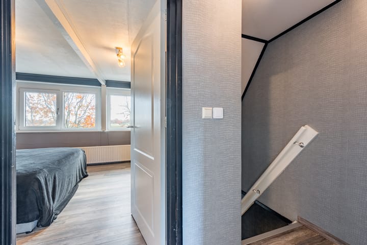 Foto 18 van 2e Loosterweg 66