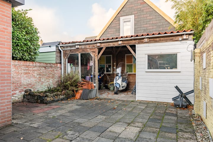 Foto 32 van 2e Loosterweg 66