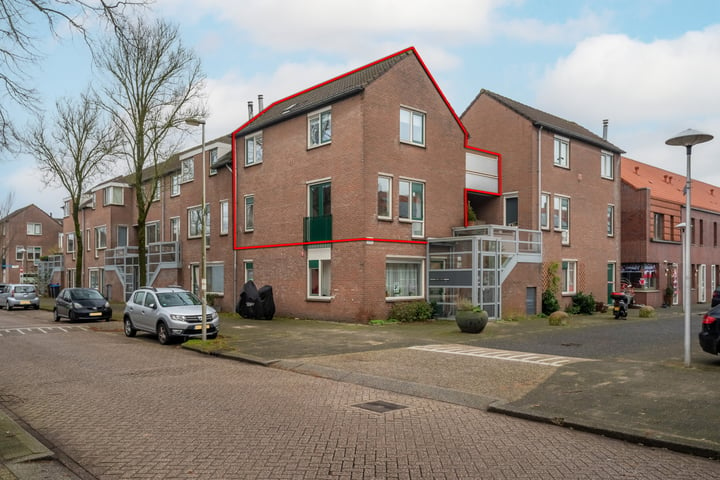 View photo 1 of Framboosstraat 39