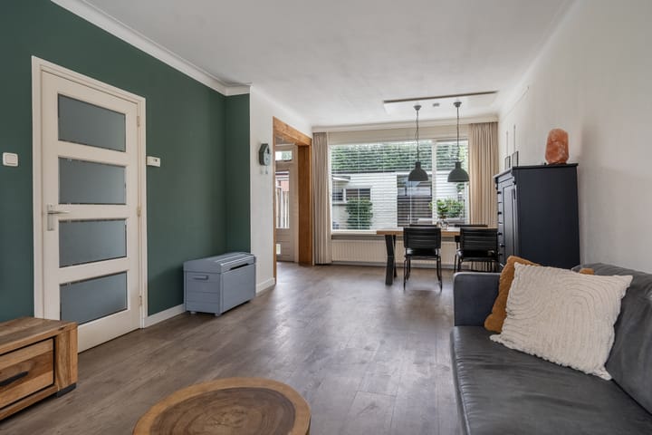 Foto 3 van Azaleastraat 5