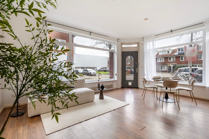 Photo 4 of Julianaweg 204