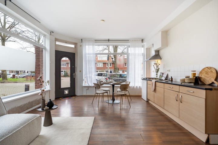 Foto 8 van Julianaweg 204