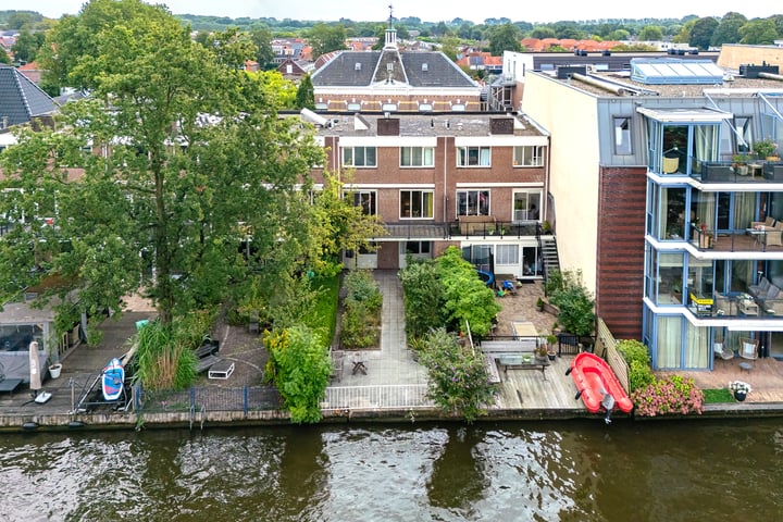 Bekijk foto 1 van Raadhuisstraat 203