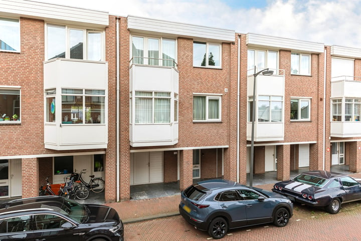 Bekijk foto 2 van Raadhuisstraat 203